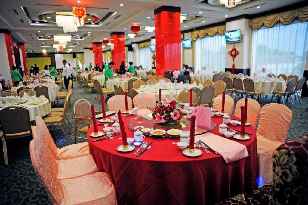 Hotel Aifa Лабуан Экстерьер фото